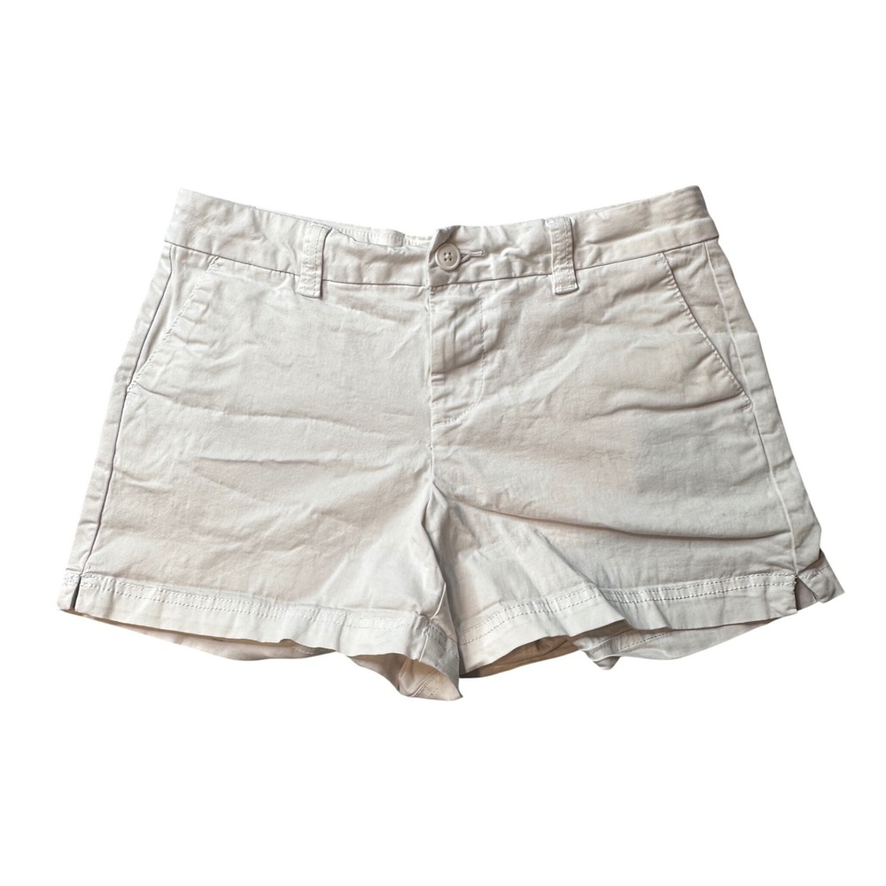 Magellan Outdoors Shorts Womens 2 White Chino Hiking Casual Stretch Cotton Blend